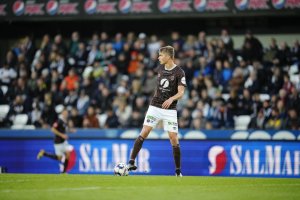 Trondheim 20210926. Mjøndalens Adrian Aleksander Hansen under eliteseriekampen i fotball mellom Rosenborg og Mjøndalen på Lerkendal Stadion. Foto: Ole Martin Wold / NTB